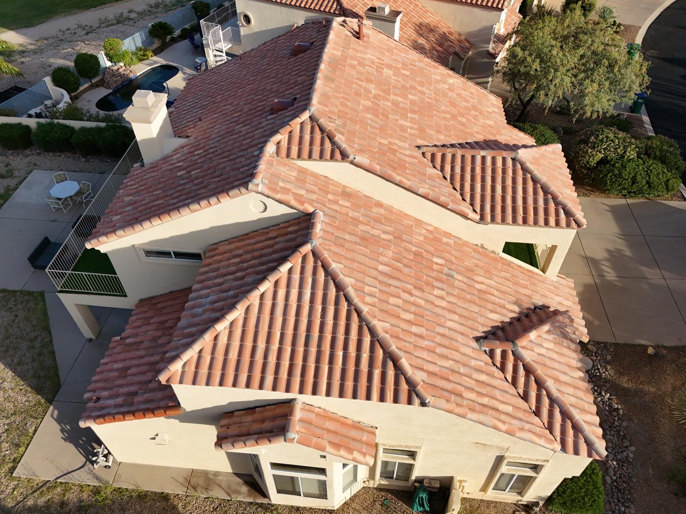 Aerial view of a finished S-type concrete tile roof.